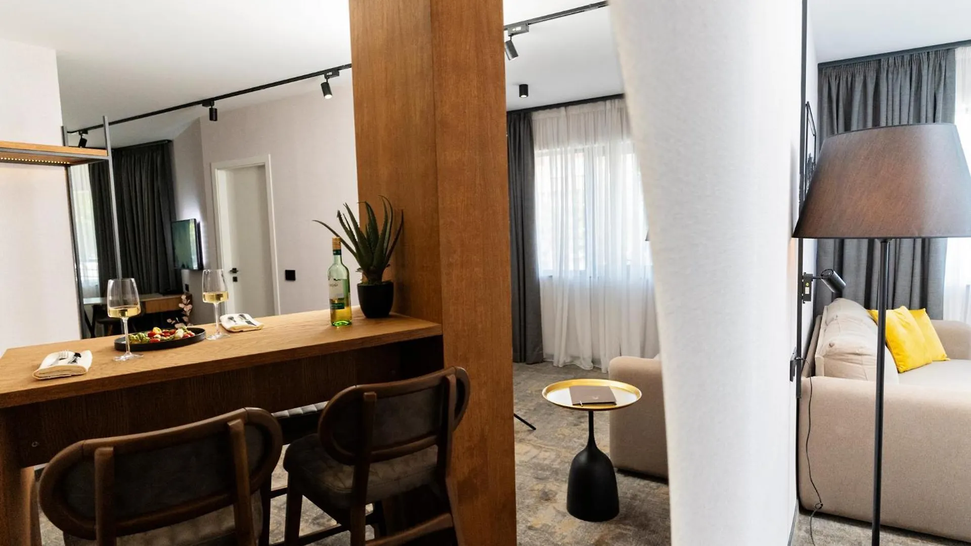Mm Boutique Hotel Burgas City