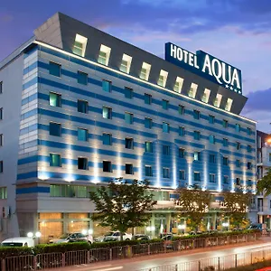 Aqua Hotel Warna