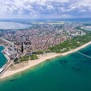 Unique Location With Parking Apartment Burgas City